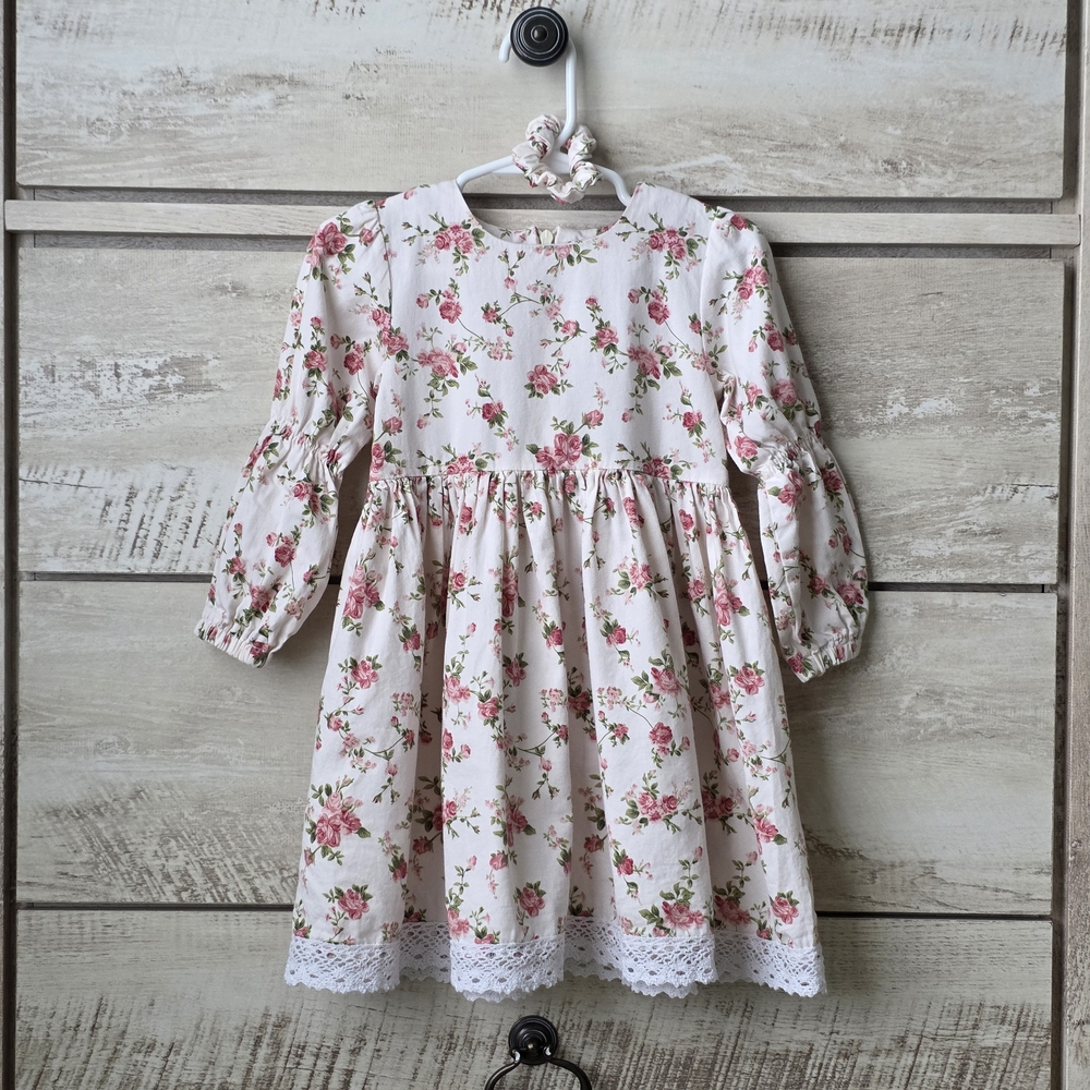 Charming Floral Cotton Dress with Pink Accents